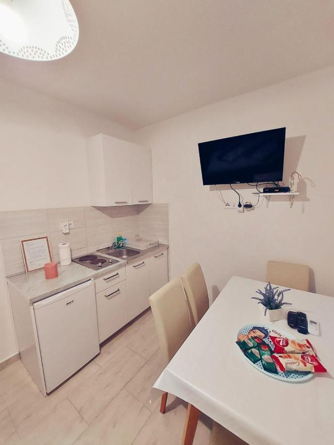 Apartmani Butigan-Tiha Luka Neum Exterior photo